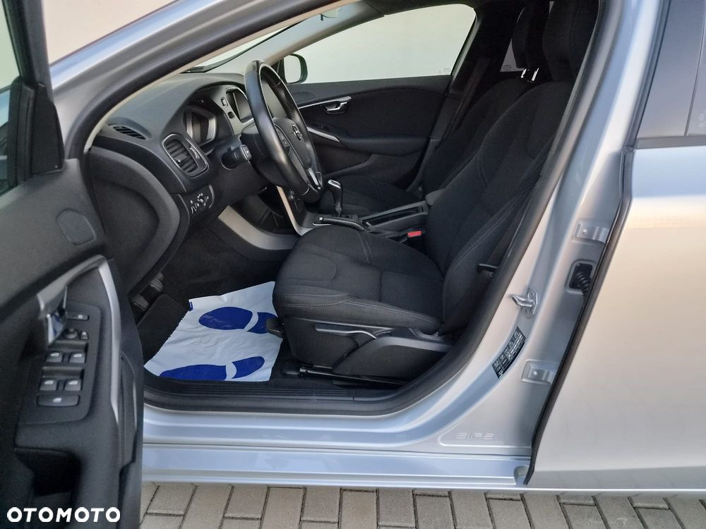 Volvo V40 D2 Kinetic - 15