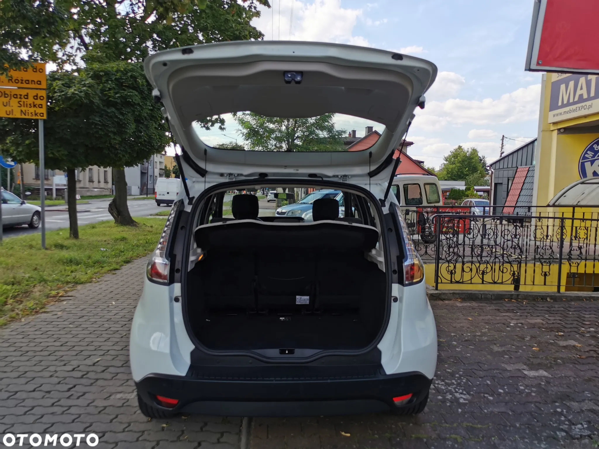 Renault Scenic - 20