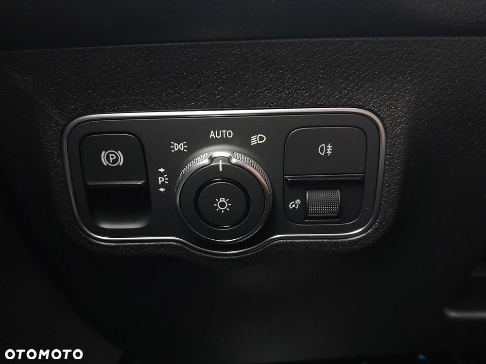 Mercedes-Benz GLB AMG 35 4-Matic - 18