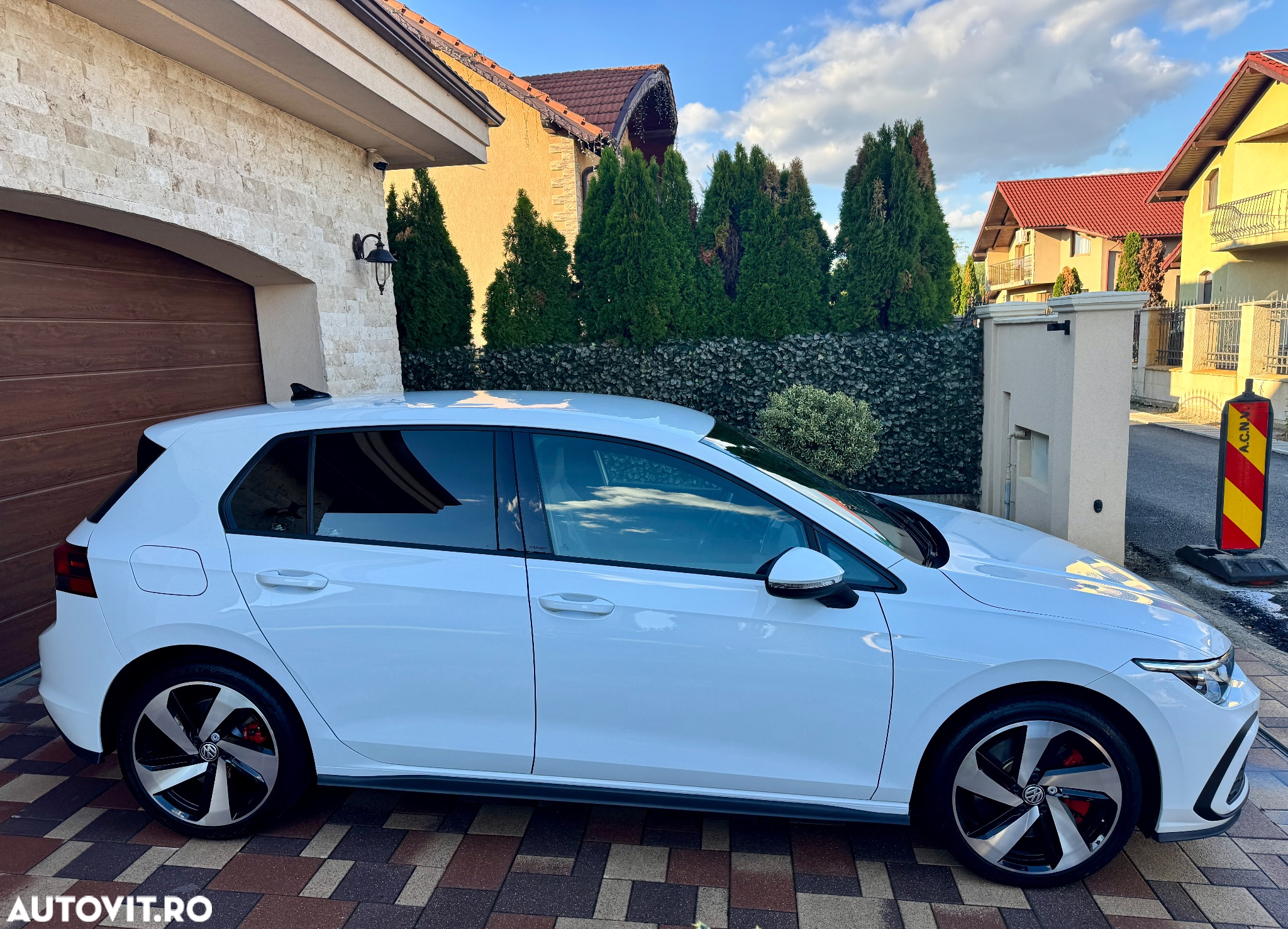 Volkswagen Golf 1.4 eHybrid OPF DSG GTE - 3