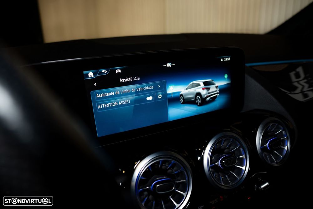 Mercedes-Benz GLA 200 AMG Line - 49