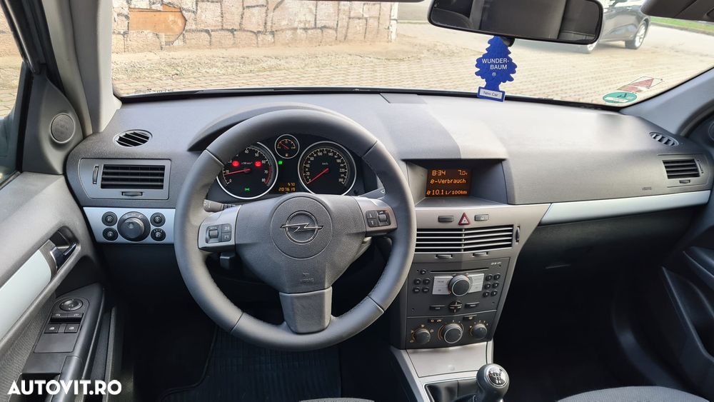 Opel Astra Classic 1.6i - 2