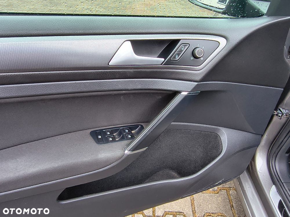 Volkswagen Golf 1.2 TSI BlueMotion Technology Lounge - 9