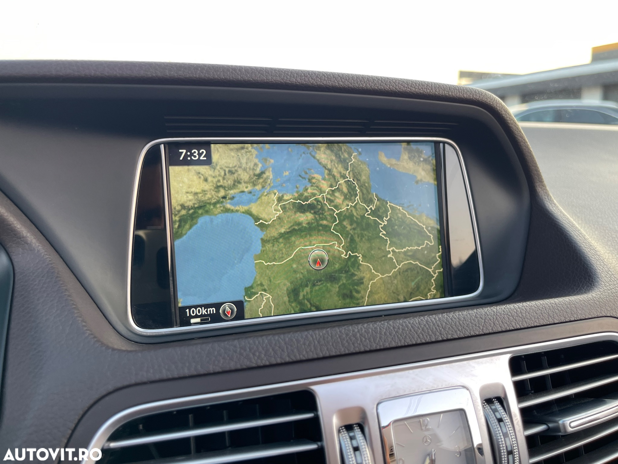 Mercedes-Benz E 400 Cabrio 7G-TRONIC - 21