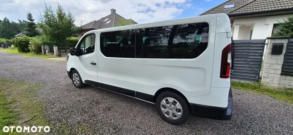 Renault Trafic - 2