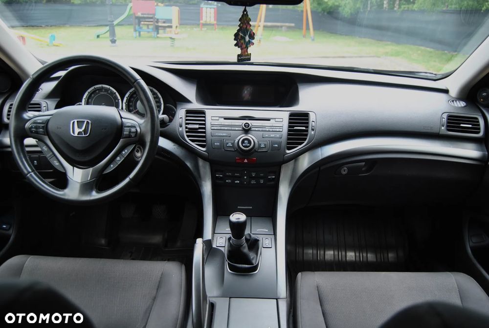 Honda Accord 2.0 Elegance Advantage - 9