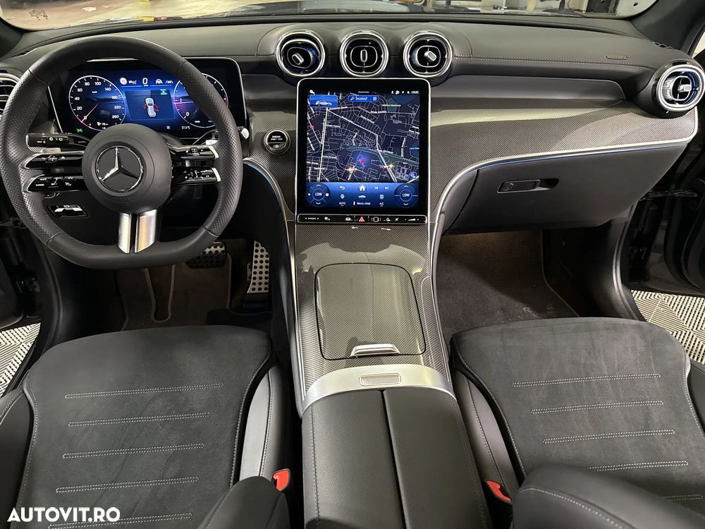 Mercedes-Benz GLC 300 d 4Matic 9G-TRONIC Edition AMG Line - 11