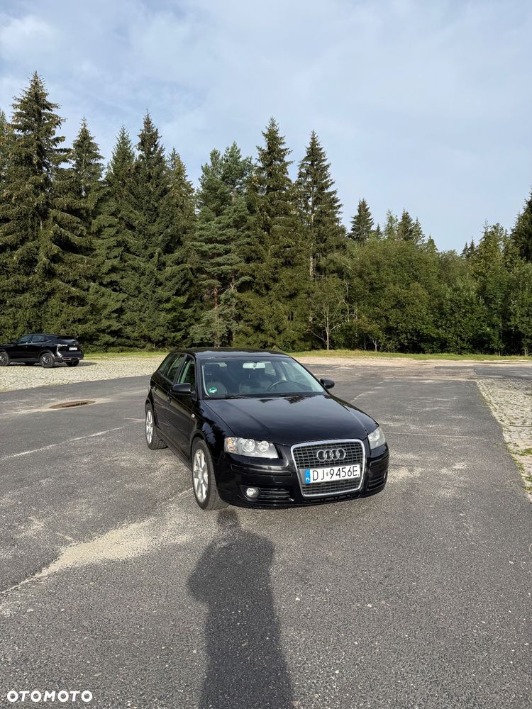 Audi A3 Sportback 2.0 FSI Ambiente - 5