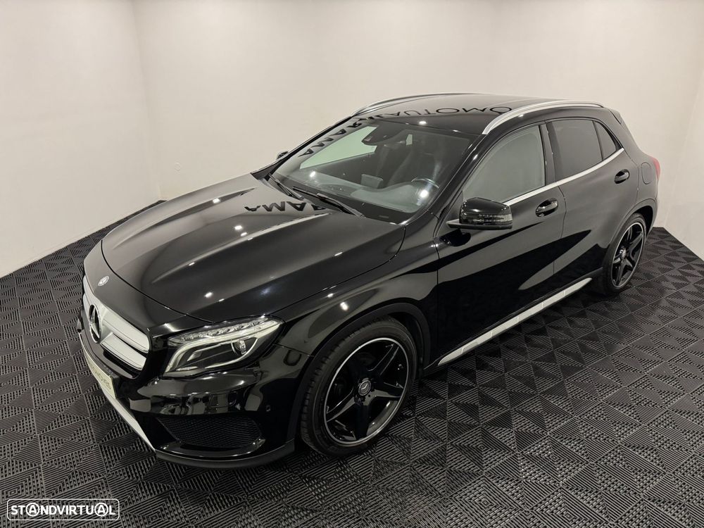 Mercedes-Benz GLA 200 - 21