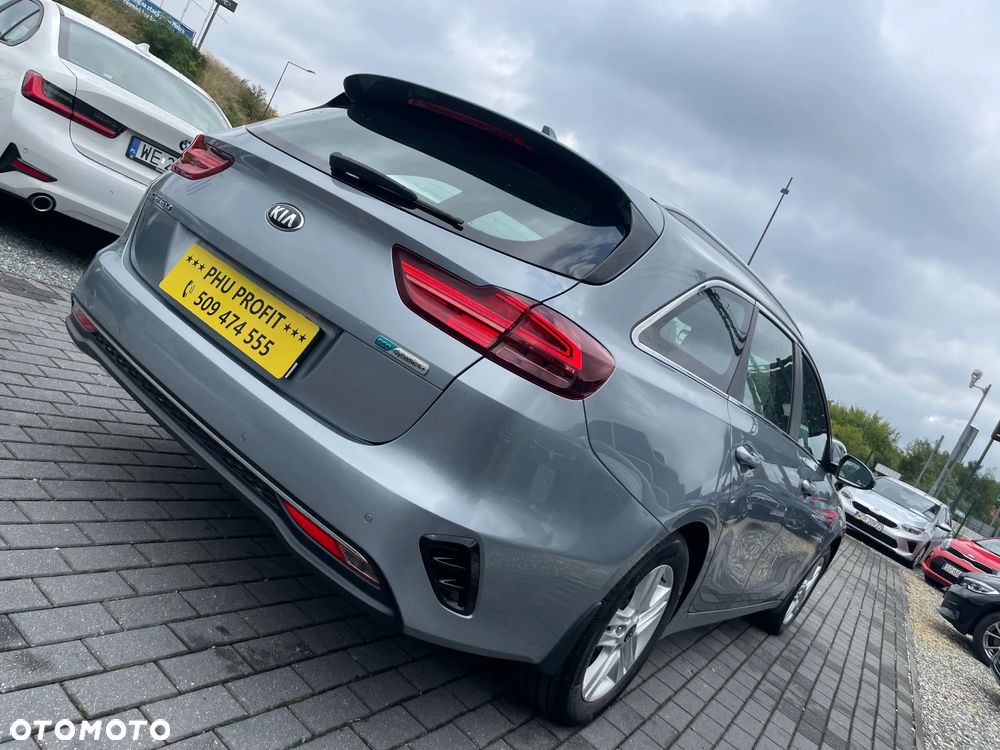 Kia Ceed 1.6 CRDi SCR M - 6