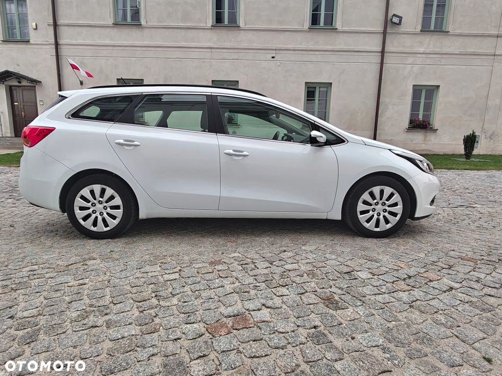 Kia Ceed 1.6 CRDi Business Line - 6