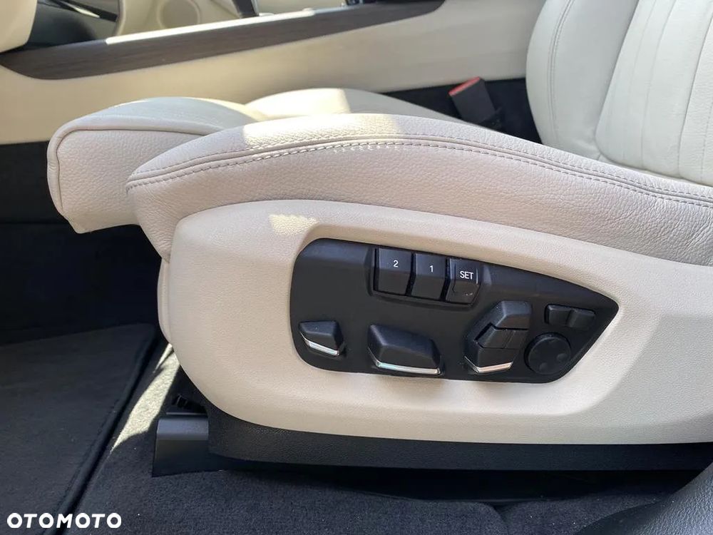 BMW X5 xDrive30d - 25