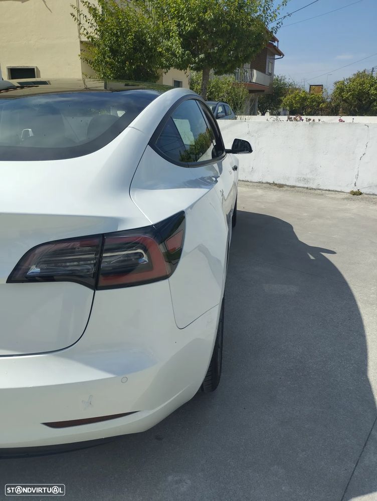 Tesla Model 3 Tração Traseira - 4