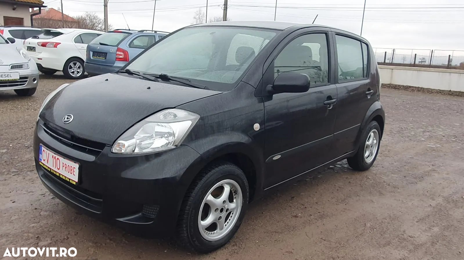 Daihatsu Sirion 1.0 - 2