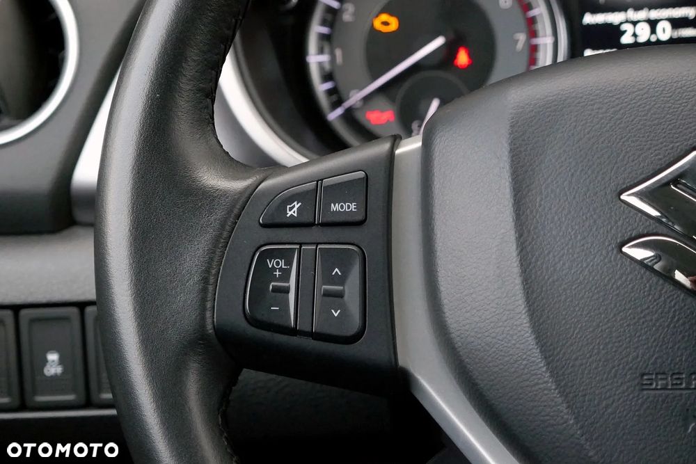 Suzuki Vitara - 14