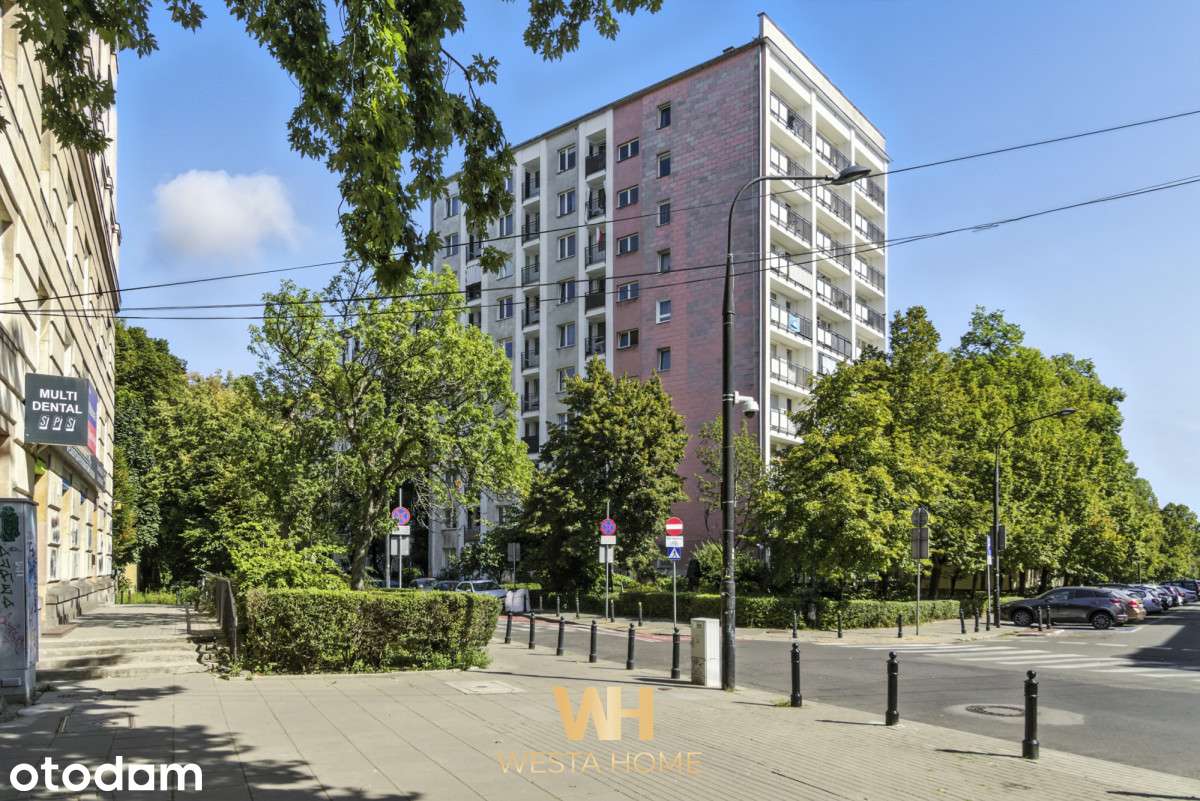 Dwa pokoje, balkon, cicha okolica. Śródmieście.