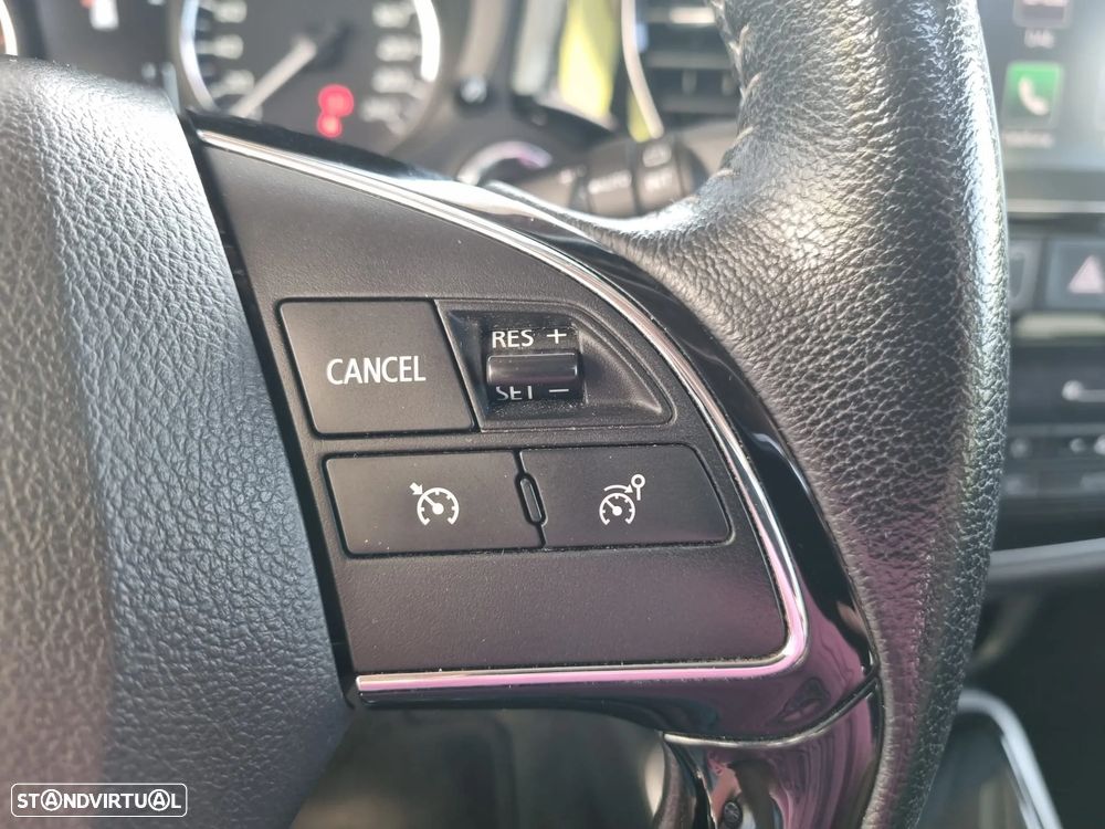 Mitsubishi Outlander 2.2 DI-D Intense - 40