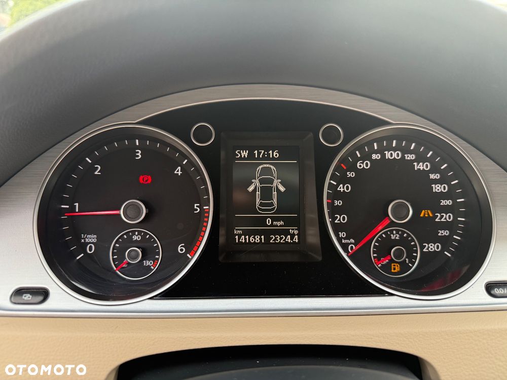 Volkswagen CC 2.0 TDI DPF BMT 4Mot - 8