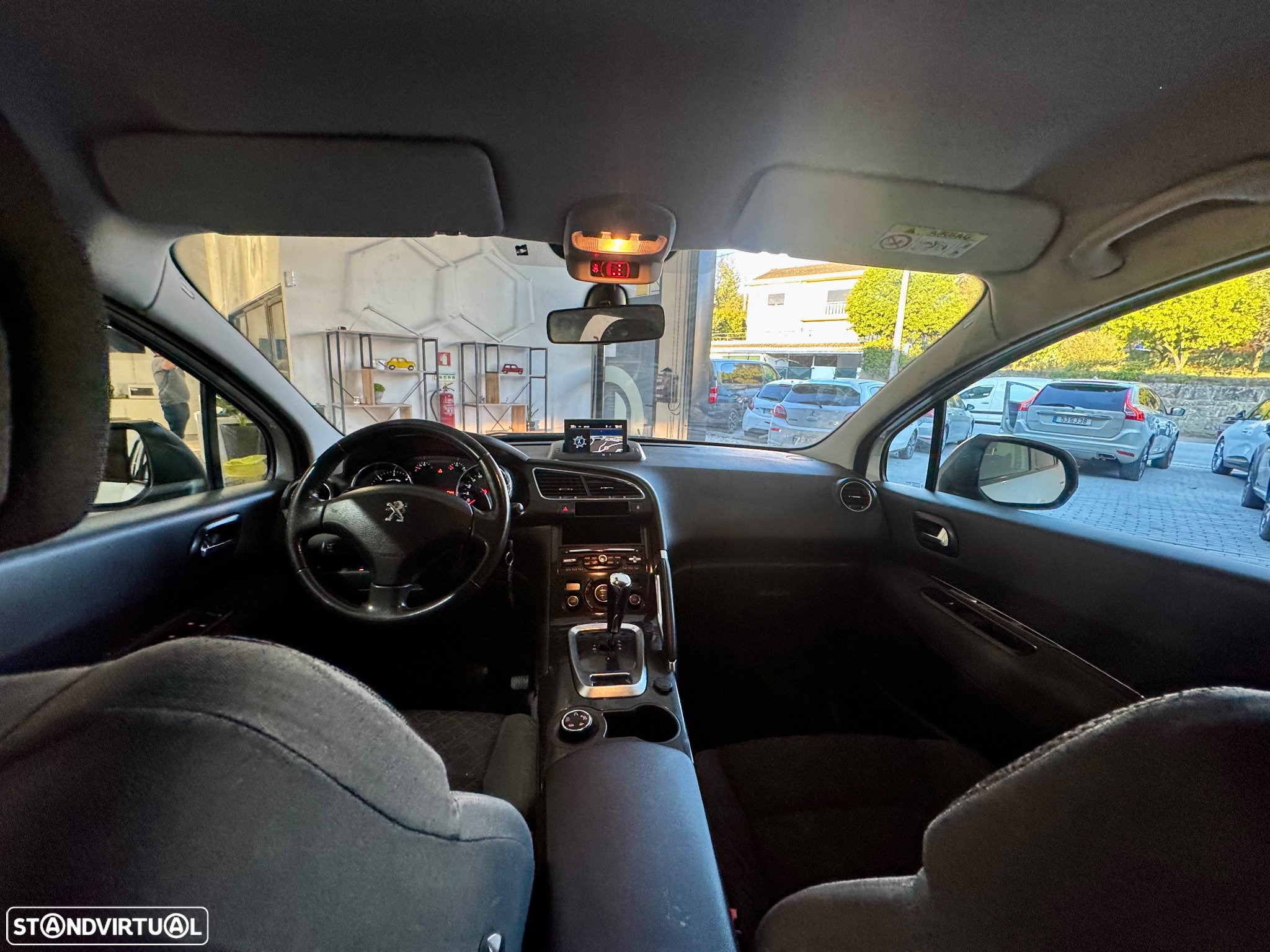 Peugeot 3008 1.6 e-HDi Active 2-Tronic - 10