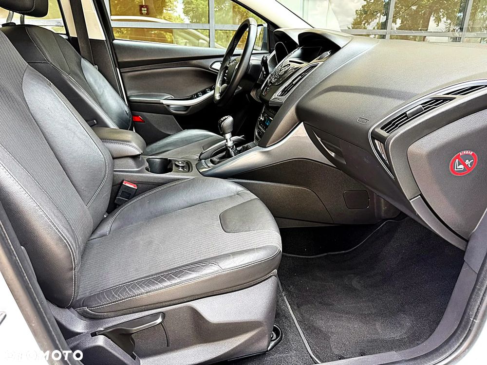 Ford Focus 2.0 TDCi Titanium - 19