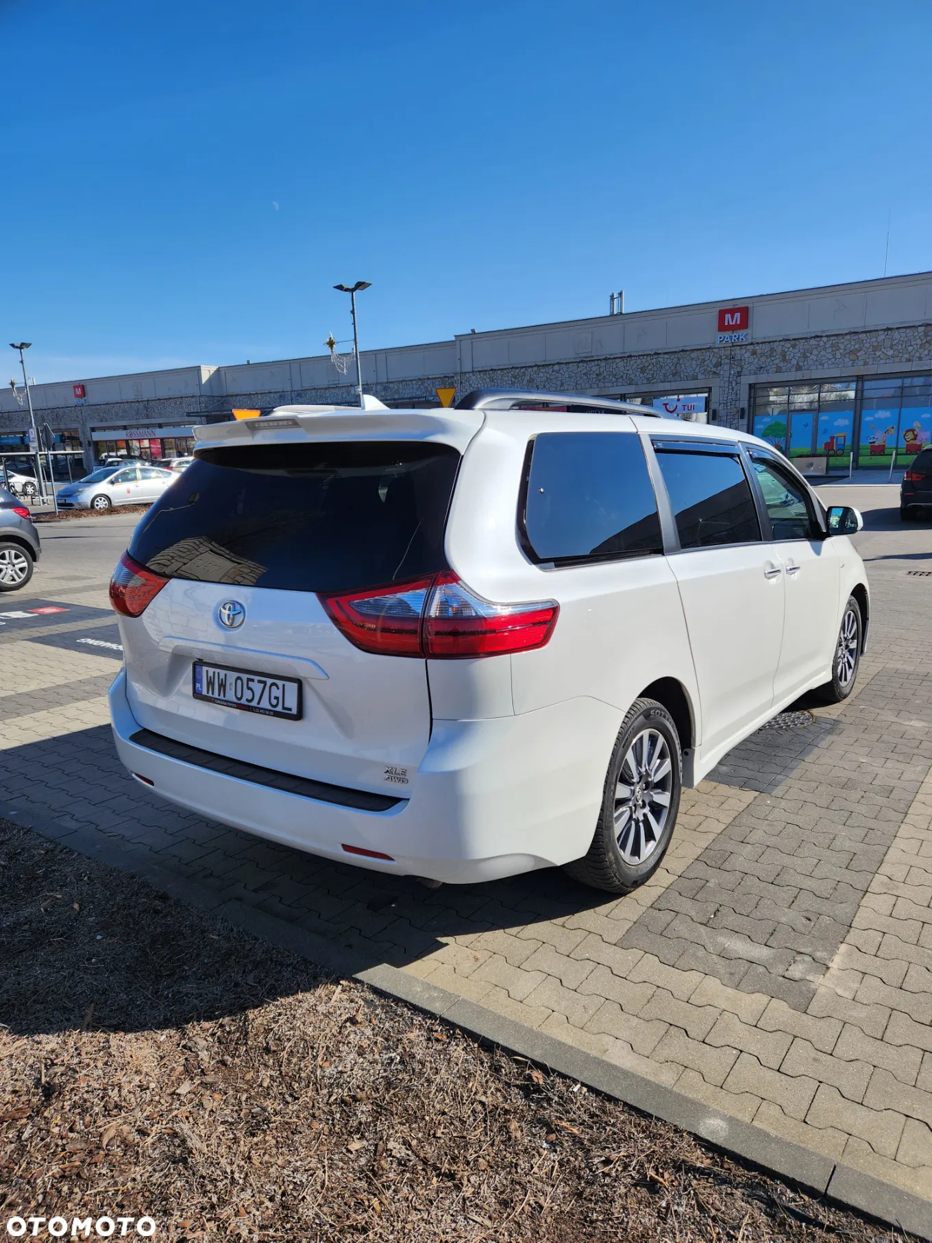 Toyota Sienna 3.5 V6 LE AWD - 4