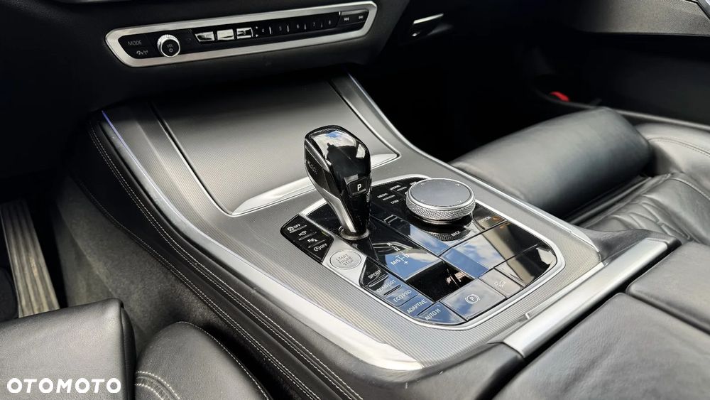 BMW X5 xDrive30d - 28