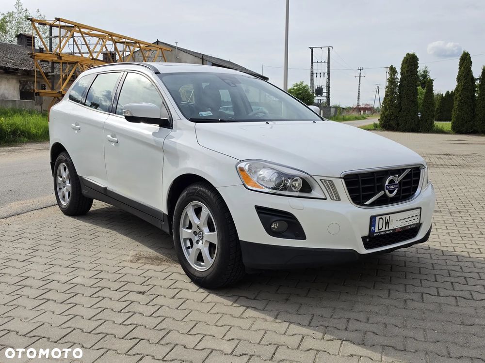 Volvo XC 60 D5 AWD - 2