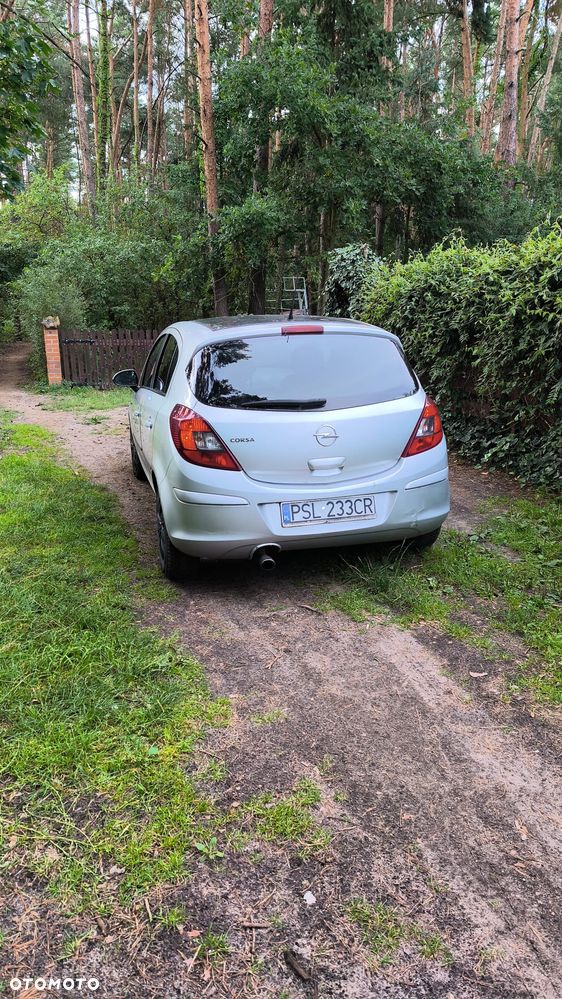 Opel Corsa 1.4 16V Cosmo - 3