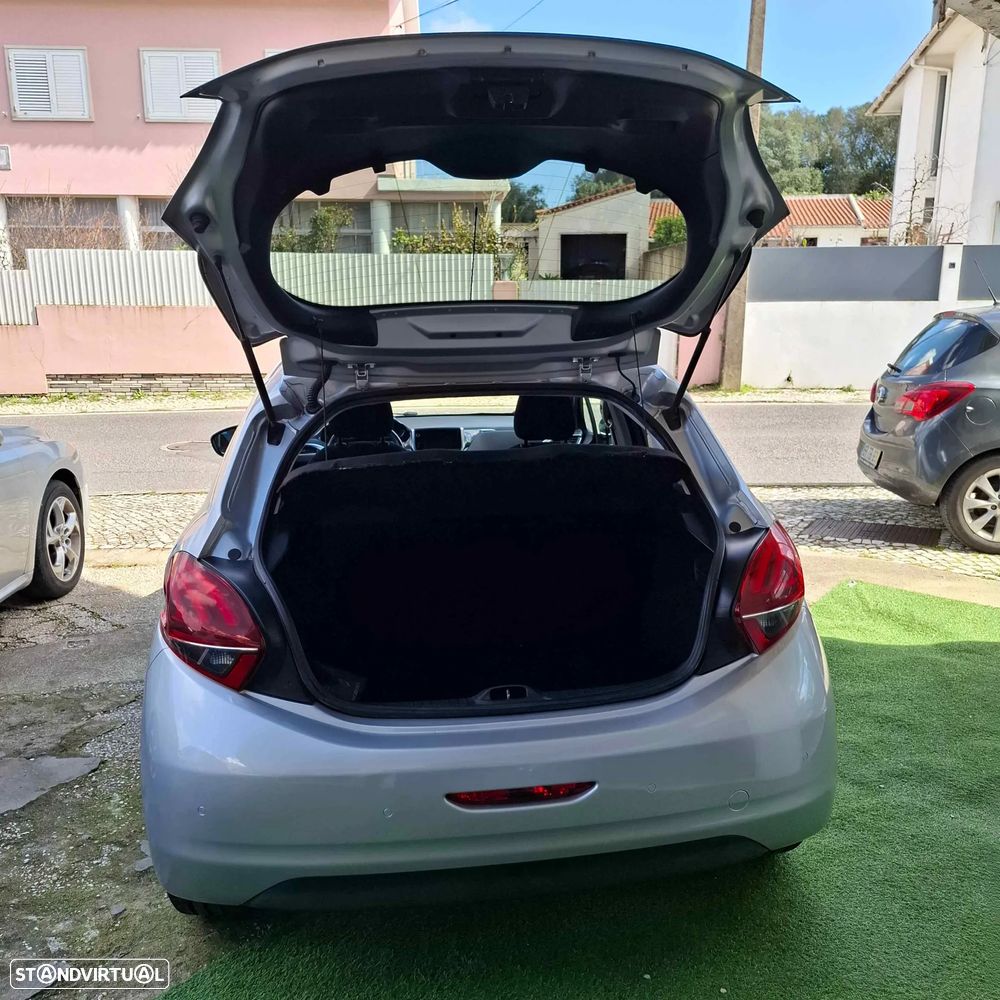 Peugeot 208 1.6 BlueHDi Allure - 42