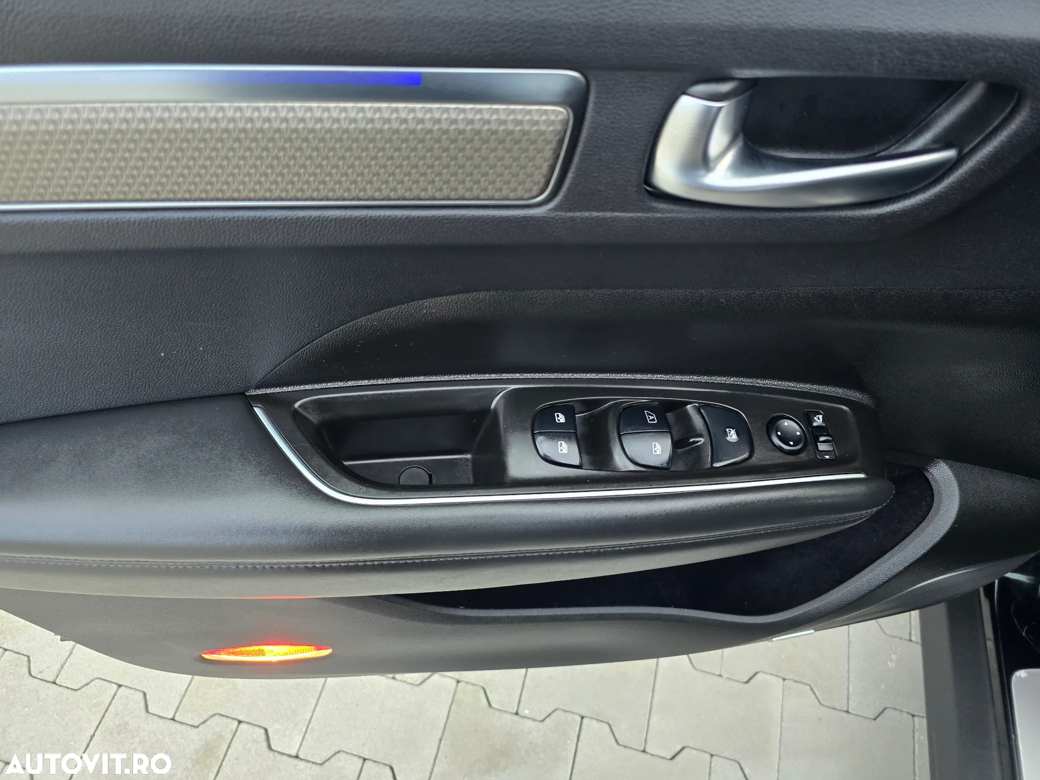 Renault Koleos ENERGY dCi 175 X-tronic 4WD INITIALE PARIS - 24