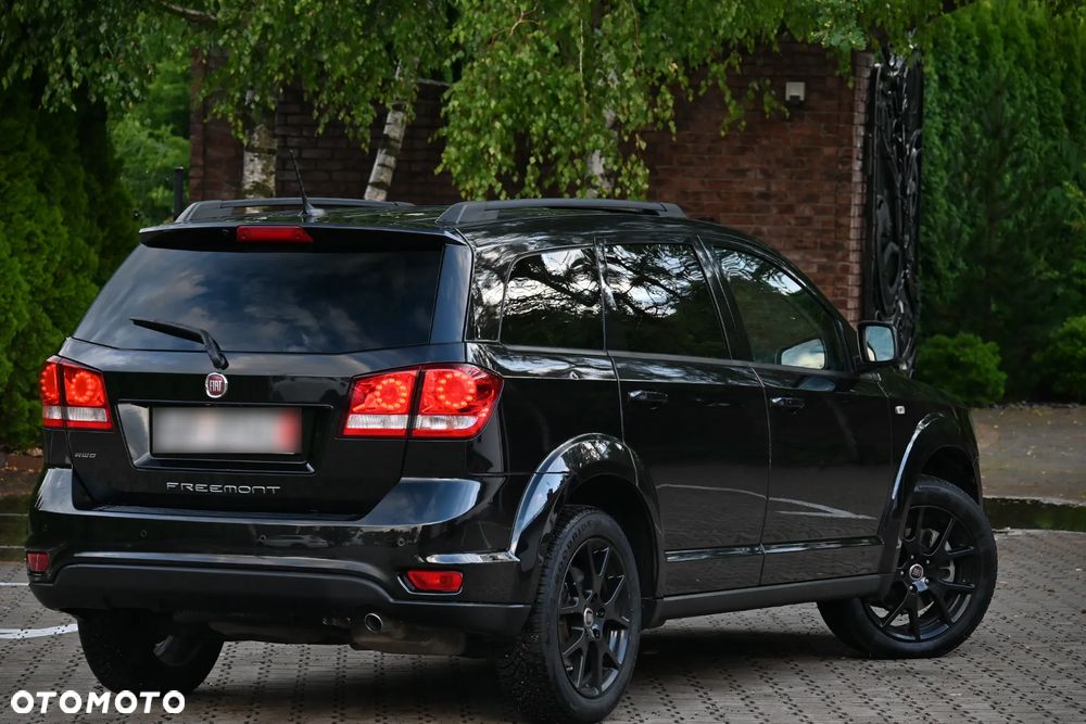 Fiat Freemont 2.0 Multijet 16V DPF Automatik Allrad Black Code - 14