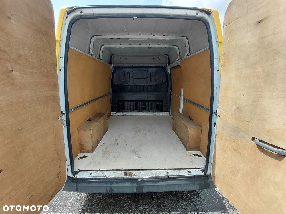 Ford Transit - 11