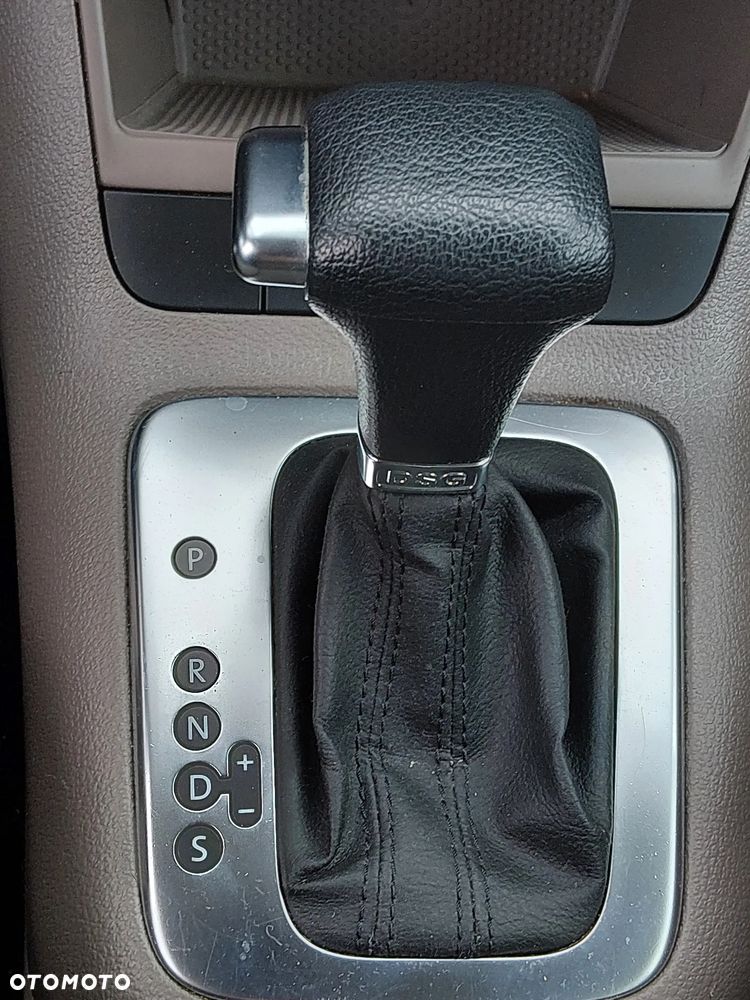 Volkswagen Golf Plus 1.6 Comfortline DSG - 21