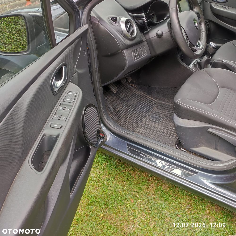 Renault Clio 1.2 16V Limited - 13