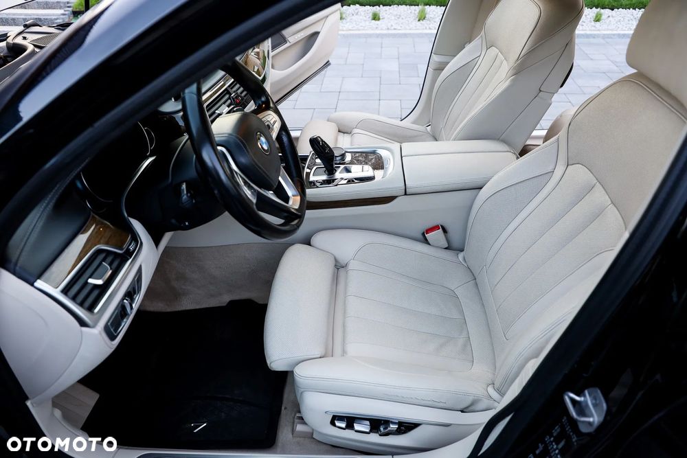 BMW Seria 7 730d xDrive - 8