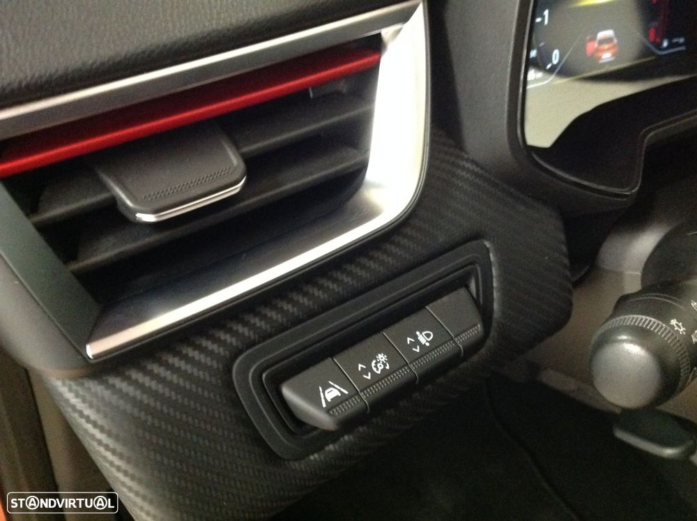 Renault Clio 1.0 TCe RS Line - 20