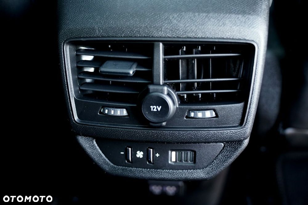 Peugeot 5008 - 29