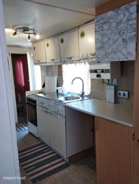 Casa prefabricada T2 mobilada em segunda mão. M/ 8,60×3 - Grande imagem: 5/10