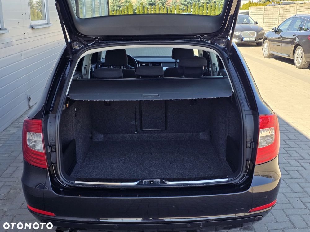 Skoda Superb 1.6 TDI Ambition Greenline - 15