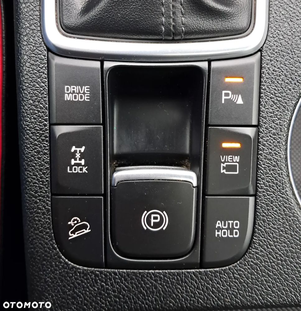 Kia Sportage 2,0 CRDI AWD GT Line - 22