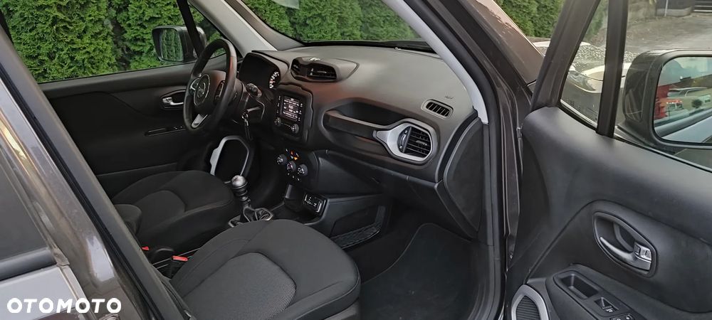 Jeep Renegade - 9