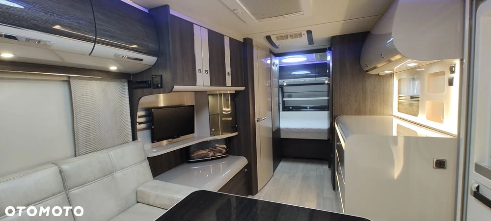 Fendt Brilant 590 Gala - 10