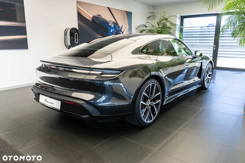 Porsche Taycan 105kWh 4S Black Edition - 3