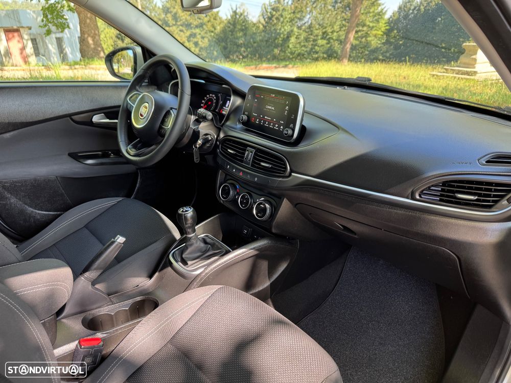 Fiat Tipo 1.3 M-Jet Lounge - 31