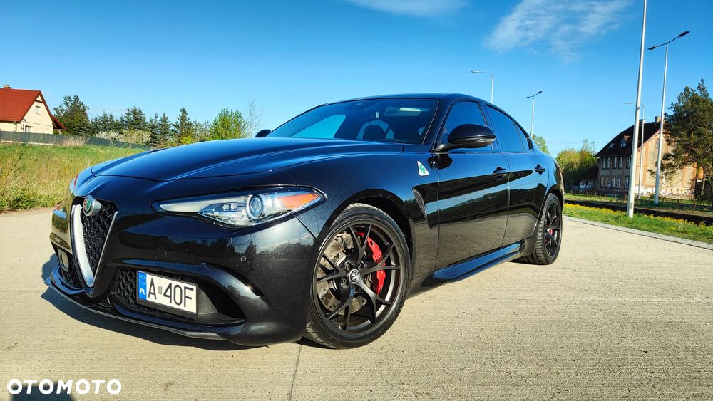 Alfa Romeo Giulia 2.9 Bi Turbo V6 Quadrifoglio - 1