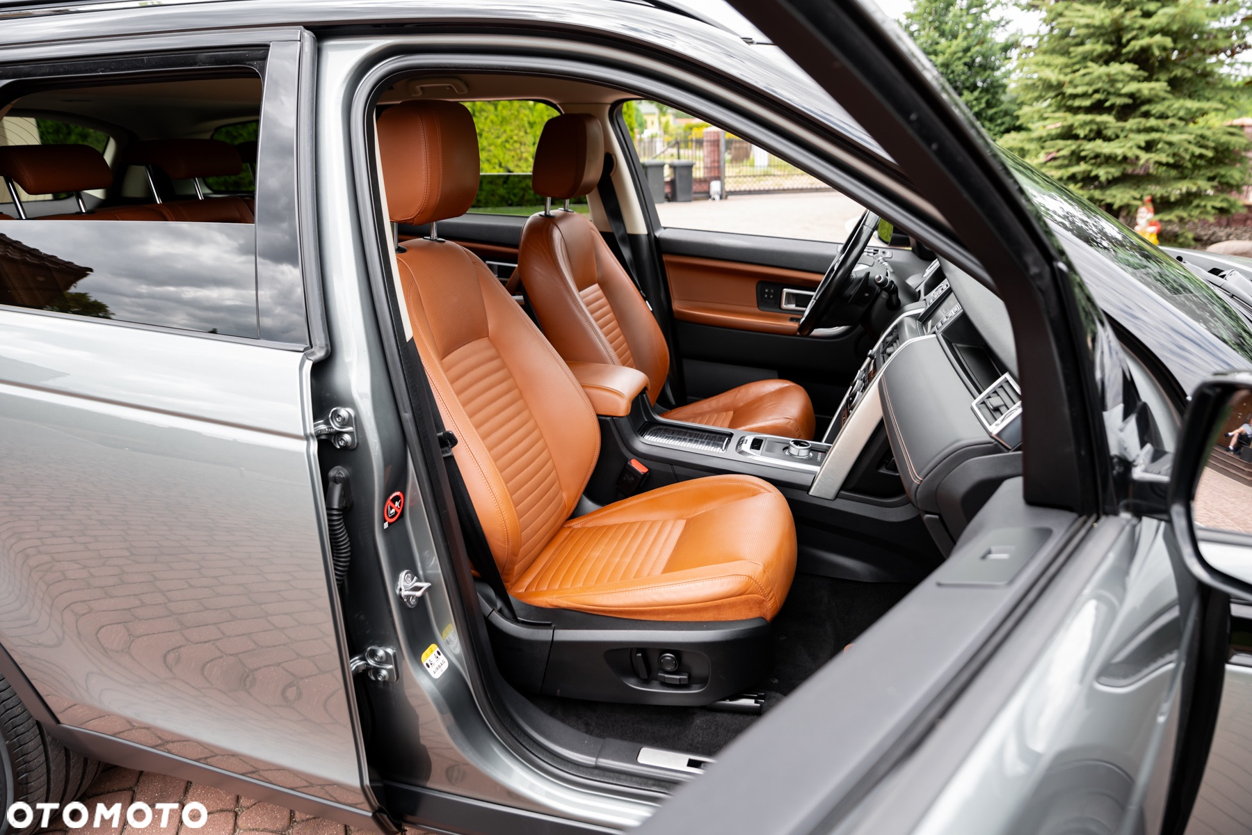 Land Rover Discovery Sport 2.0 TD4 HSE Luxury - 27