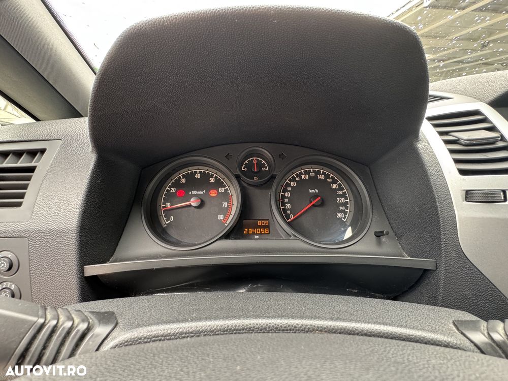 Opel Zafira 1.6 ECOFLEX Family - 16