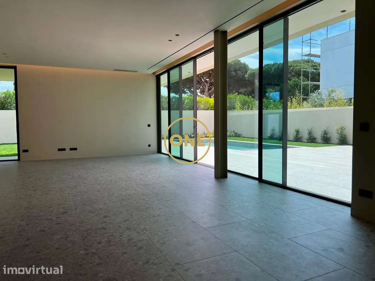 Moradia T5 com piscina, contemporânea e sofisticada, Cascais,  Birre - Grande imagem: 4/23