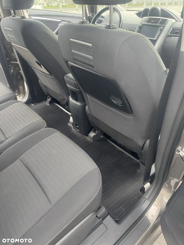 Toyota Verso 1.8 Selection 7os EU6 - 21