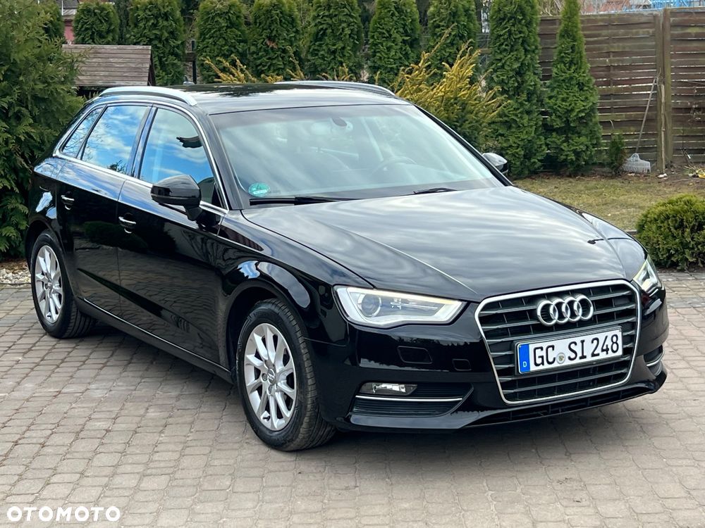 Audi A3 Sportback - 2